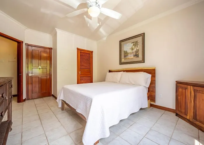 Beachfront With Spectacular View * Potrero (Guanacaste)